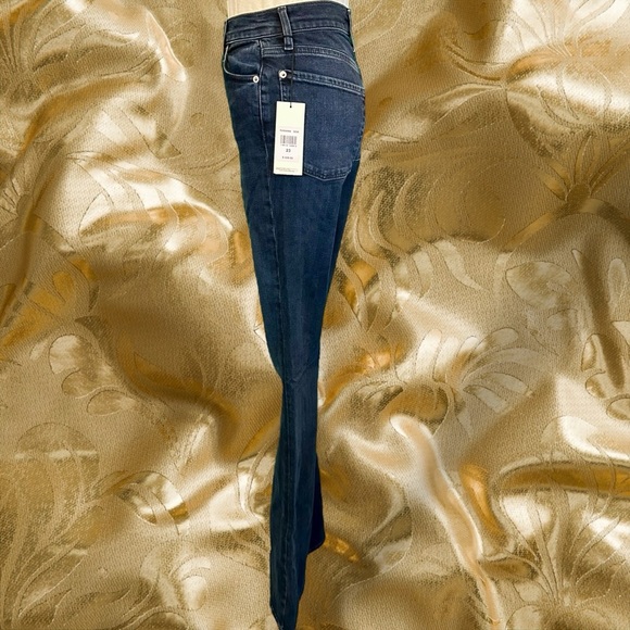 NWT 7 For All Mankind ‘Mega Flare’ Ultra High-Rise Jeans in “Sunbeam” Size 23 - Picture 6 of 16